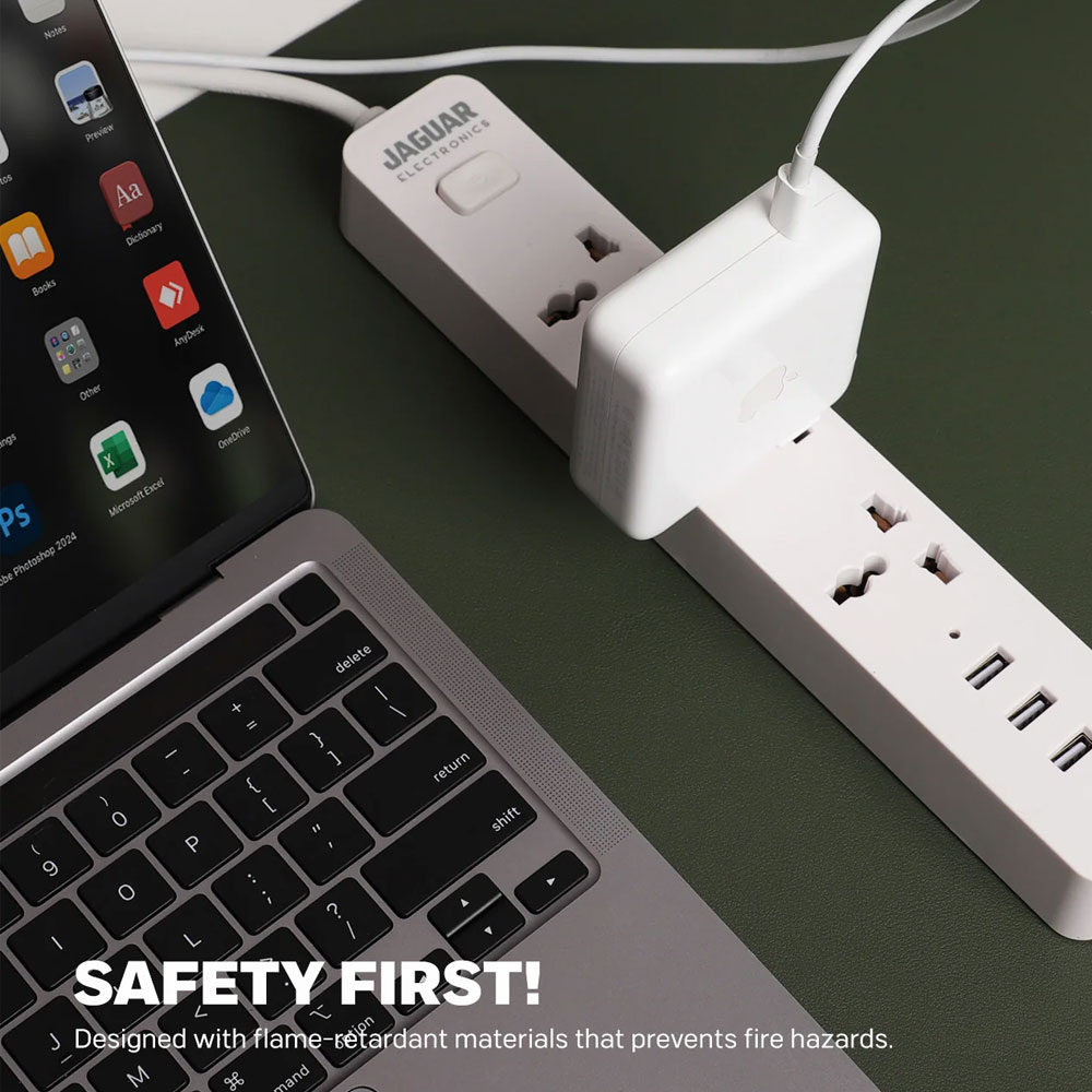Jaguar Electronics Power Strip with 3 Sockets, 3 USB - Image 2