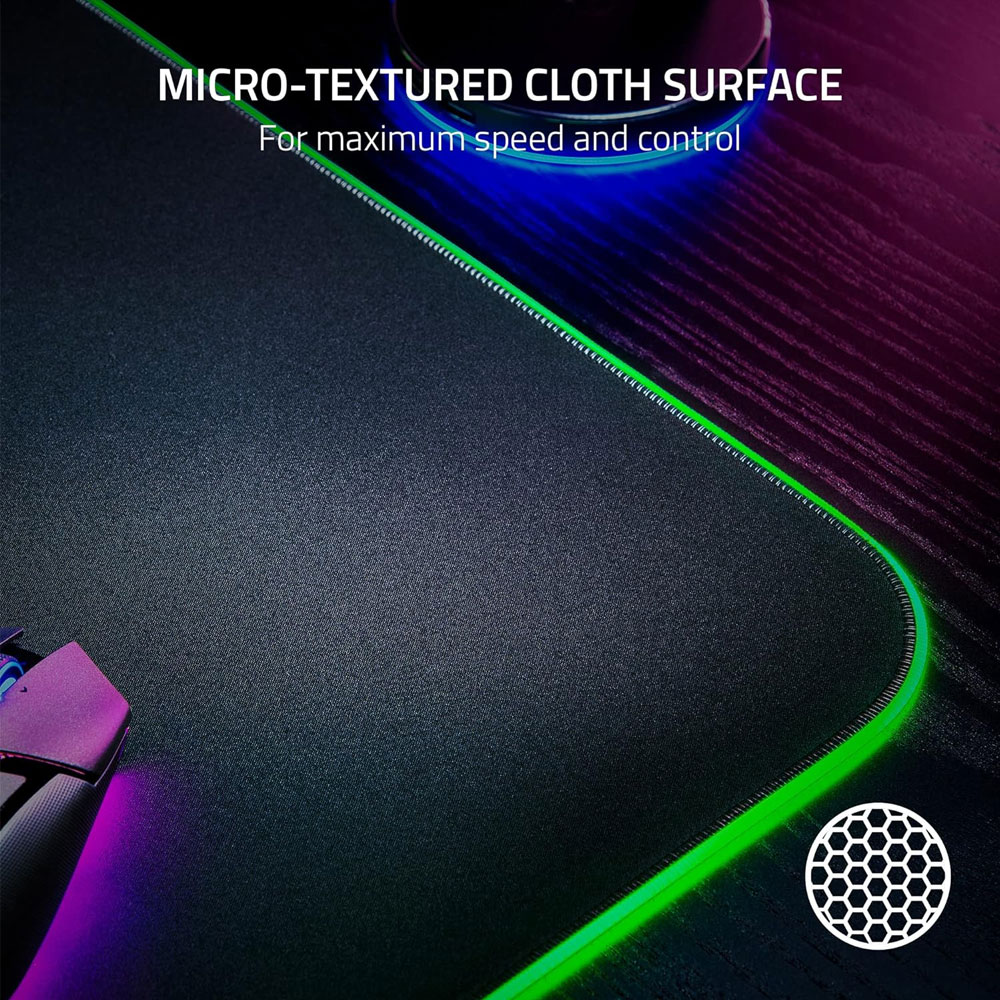 Razer Goliathus Chroma 3XL (Razer Goliathus Chroma 3XL - Soft Gaming Mouse Mat with Chroma - FRML Packaging) - Image 4